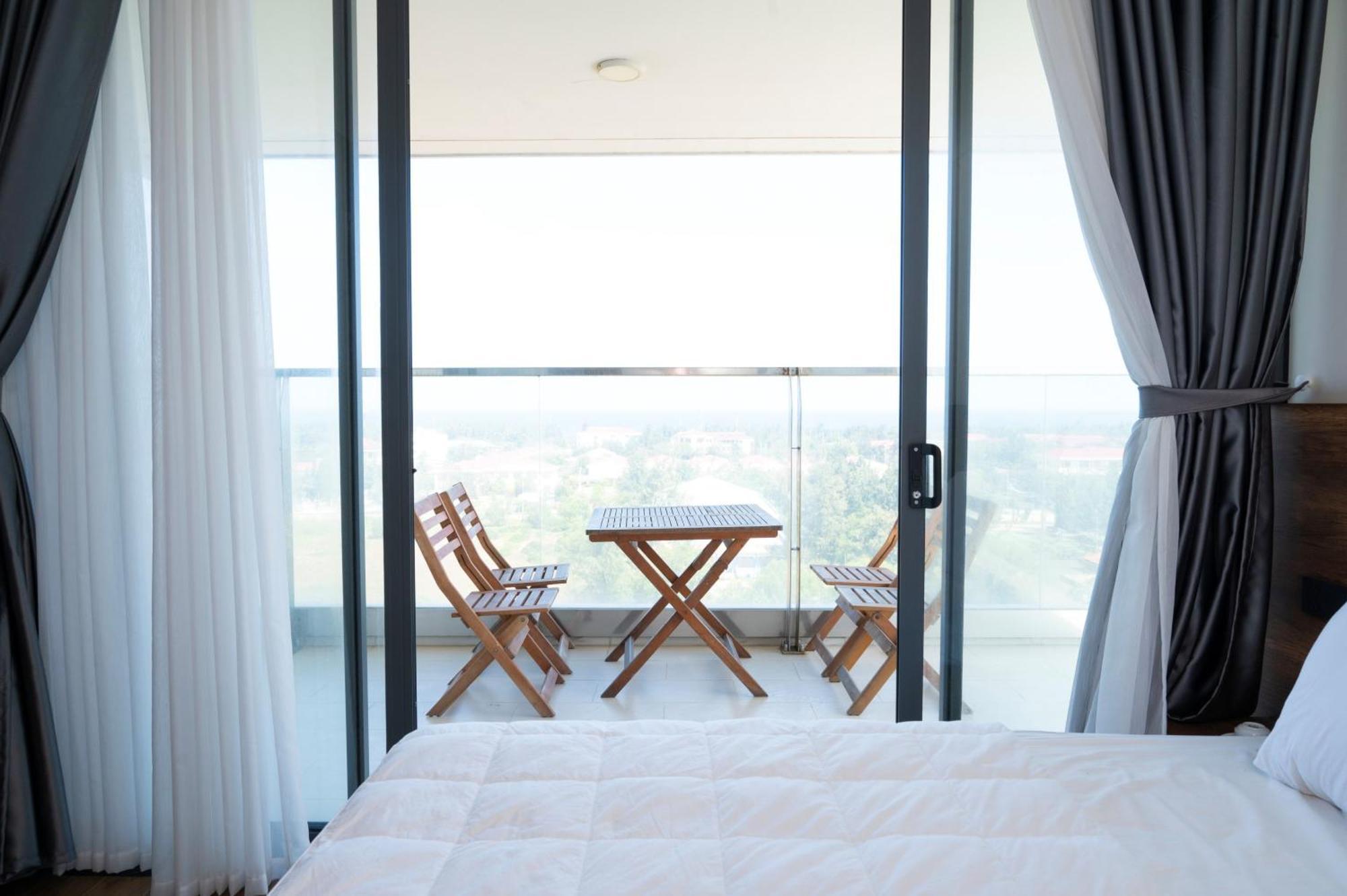 Thy Hung Legacy Hotel Tuy Hoa Exterior photo