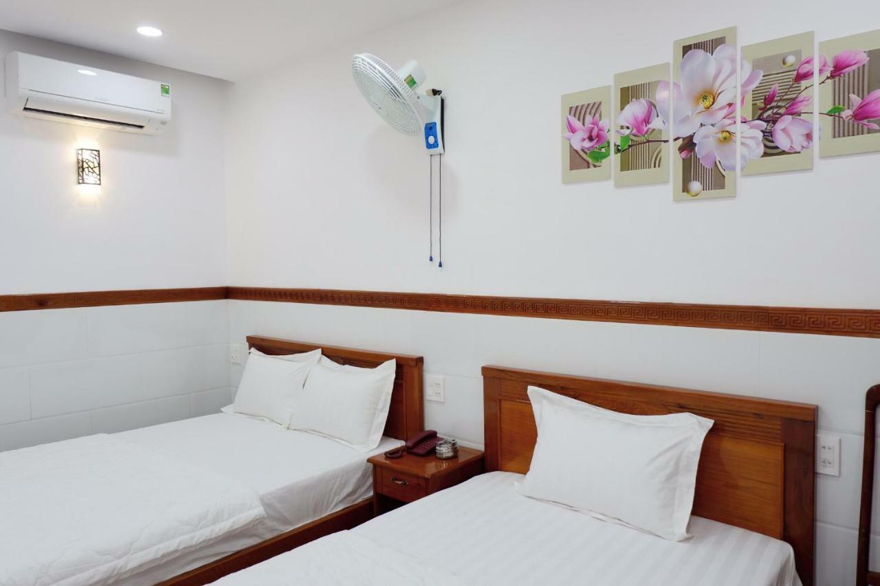 Thy Hung Legacy Hotel Tuy Hoa Exterior photo